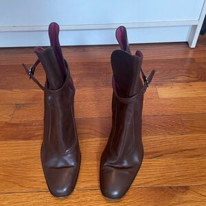 Elegant Brown Emmanuel Ungaro Leather Ankle Boots